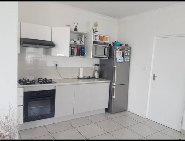 3 BEDROOM HOUSE FOR SALE IN THATCHFIELD